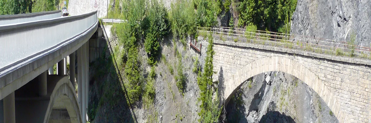 image-monte-escalier-saint-jean-d-arves.webp Image Monte escalier Saint-Jean-d'Arves