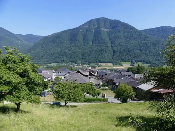 Monte Escalier 73 Monte escalier Betton-Bettonet