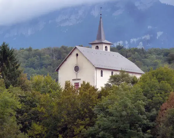 Monte Escalier 73 Monte escalier Saint-Pierre-de-Genebroz
